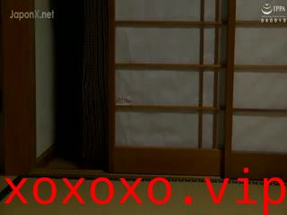 AVOP-431 淫欲レズ三つ巴 ～温泉旅行で寝取られた白肌美人妻～}