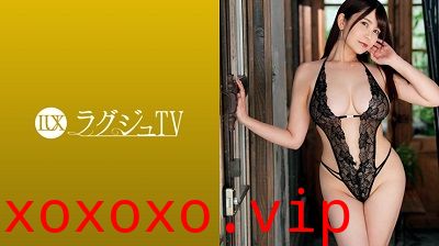 259LUXU1219 ラグジュTV 1210 まるでエロ漫画の世界から出てきたようなこの巨乳キケンにつき！オイルを塗りたくられた美巨乳は怪しく妖艶な輝きを放ち男のピストンに合わせ乱舞する！ 美鈴愛 26歳 秘書..}