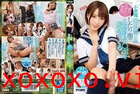 小恶魔制服美少女嘴角带笑偷来干 桃乃木香奈 IPX192.}